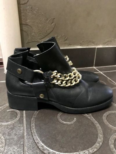 Лот: 16481838. Фото: 1. Ботинки Zara, 39р. Ботинки, полуботинки