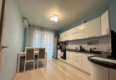Лот: 21142192. Фото: 1. Сдам! 2-х комнатную квартиру в... Квартиры, студии