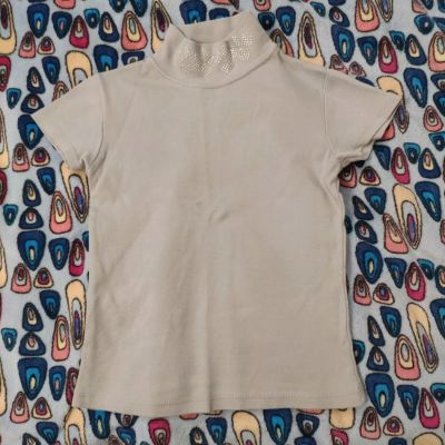 Лот: 14764030. Фото: 1. Футболка для девочки. Футболки, поло, топы, лонгсливы