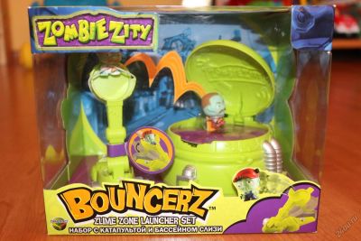 Лот: 5925352. Фото: 1. Игровой набор Zombie Zity "Склизский... Конструкторы