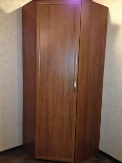 Лот: 3568250. Фото: 1. Шкаф угловой. очень срочно!!!. Шкафы, шкафы-купе