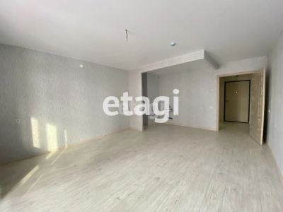 Лот: 22051287. Фото: 1. Продам 1-комн. кв. 36.7 кв.м... Квартиры, студии