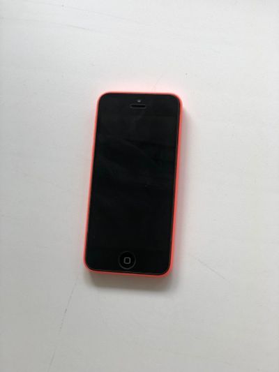 Лот: 12015576. Фото: 1. Iphone 5c / pink / розовый / 16gb... Смартфоны