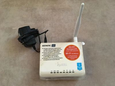 Лот: 9897153. Фото: 1. Маршрутизатор Zyxel Keenetic 4G. Маршрутизаторы (роутеры)