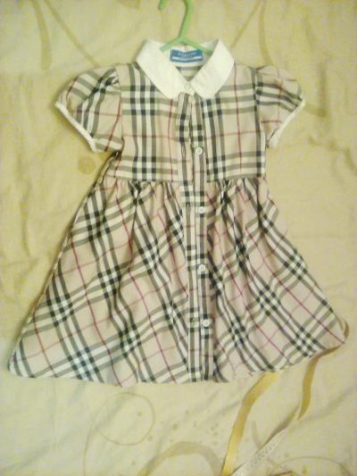 Лот: 10742577. Фото: 1. Платье Burberry на 3-4 года. Платья, сарафаны
