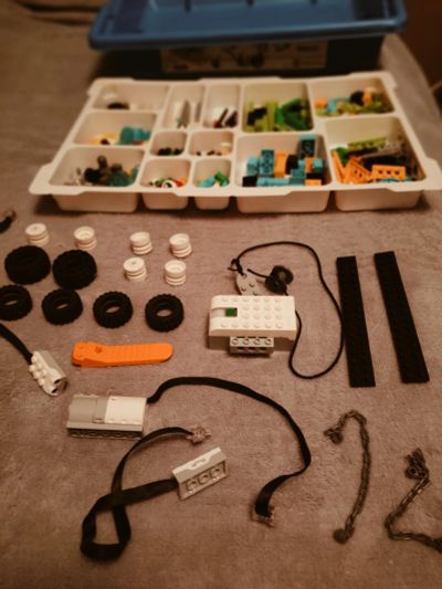 Лот: 18454102. Фото: 1. Lego WeDo 2.0. Конструкторы