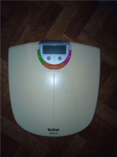 Лот: 10824656. Фото: 1. Весы Tefal PP4048B9 врут на 8... Остальная техника