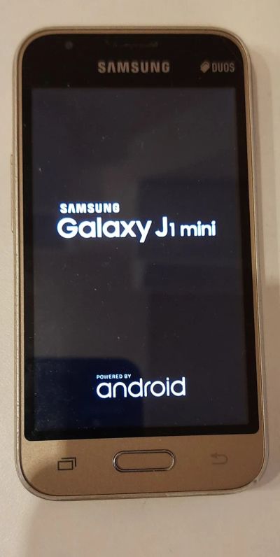 Лот: 19909700. Фото: 1. Samsung j1 mini №2. Смартфоны