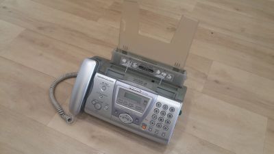 Лот: 22390783. Фото: 1. Продам факс Panasonic KX-FC243. Факсы, автоответчики