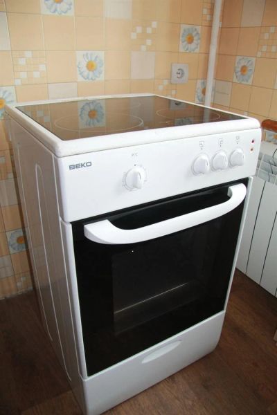 Лот: 3644931. Фото: 1. Электрическая плита Beko. Плиты, духовые шкафы, варочные поверхности
