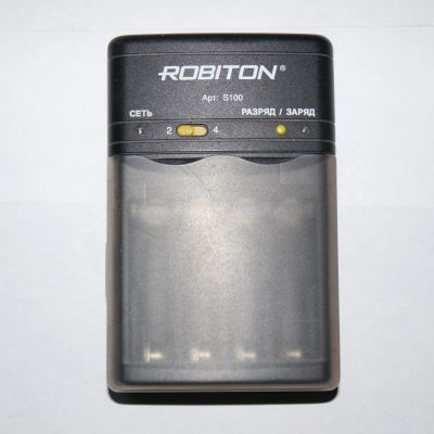 Лот: 11921087. Фото: 1. Зарядное устройство Robiton Smart... Зарядные устройства, блоки питания для бытовой техники