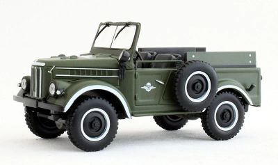 Лот: 6476915. Фото: 1. Масштабная модель ГАЗ-69, парад... Автомоделизм