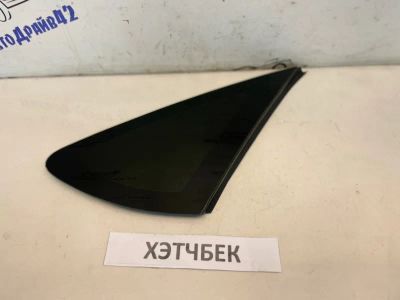 Лот: 23246379. Фото: 1. форточка крыла Ford Focus CB4. Двигатель и элементы двигателя