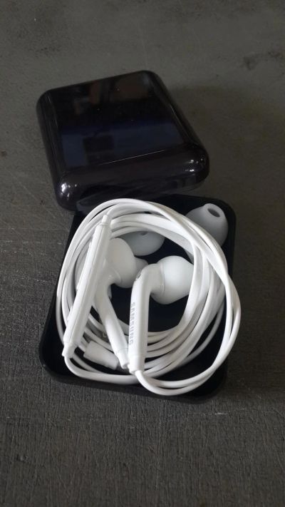 Лот: 9612405. Фото: 1. Наушники гарнитура от Galaxy S6... Красноярск
