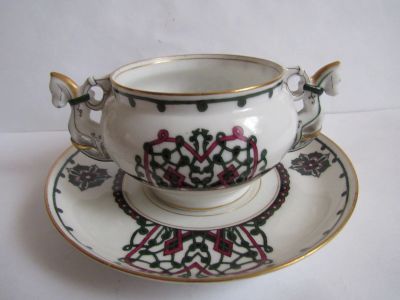Лот: 9957143. Фото: 1. Суповая чашка с блюдцем Корнилов... Фарфор, керамика