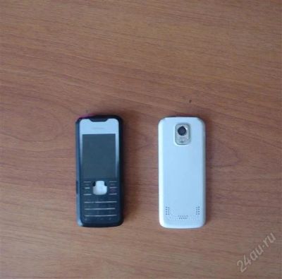 Лот: 1135757. Фото: 1. разбитый телефон Nokia 7210 супернова. Кнопочные мобильные телефоны