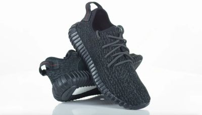 Лот: 8241997. Фото: 1. Adidas Yeezy Boost 350 Pirate... Кеды, кроссовки, слипоны