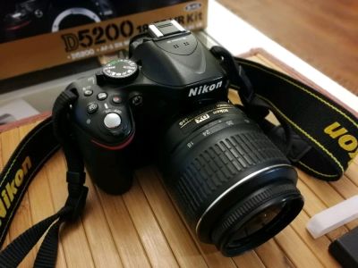 Лот: 13757391. Фото: 1. Фотоаппарат Nikon D5200. Цифровые компактные