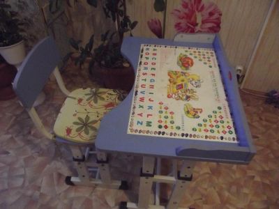 Лот: 4722156. Фото: 1. Стол детский (растущий). Столики, стулья, парты