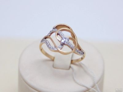 Лот: 13799261. Фото: 1. ЗОЛОТОЕ КОЛЬЦО С ФИАНИТАМИ 3,10... Кольца, перстни