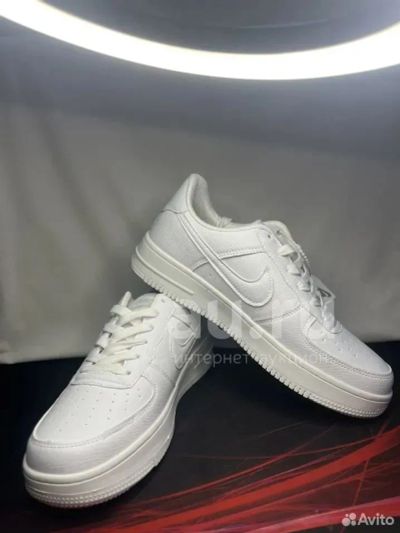 Лот: 25412457. Фото: 1. Кроссовки Nike air force 1 white. Кеды, кроссовки, слипоны