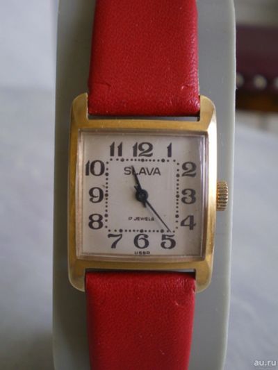 Лот: 13833142. Фото: 1. Часы женские Слава. СССР. Позолоченные... Оригинальные наручные часы