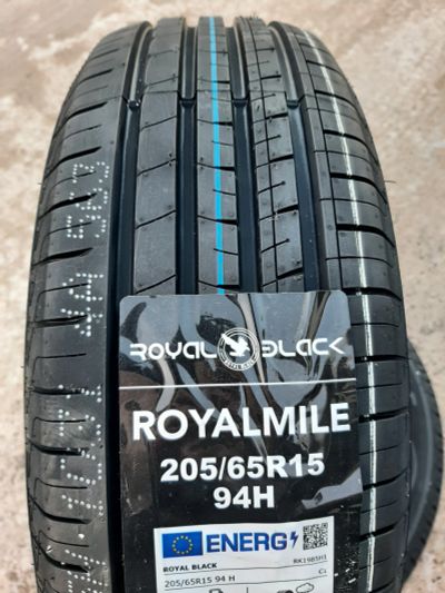 Лот: 21287877. Фото: 1. 205/65 R15 94H Royal Black Royal... Шины