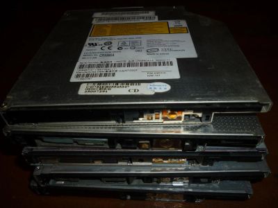 Лот: 8770420. Фото: 1. DVD приводы ноутбучные не известное. Приводы CD, DVD, BR, FDD
