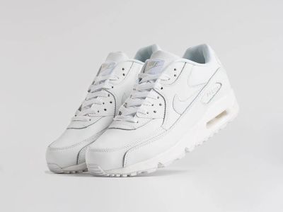 Лот: 13605874. Фото: 1. Кроссовки Nike Air Max 90. Кеды, кроссовки, слипоны