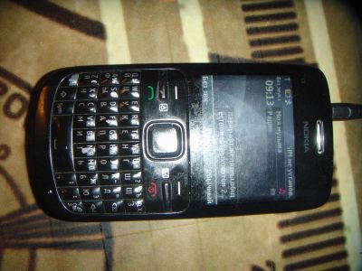Лот: 6627876. Фото: 1. телефон Nokia C3. Кнопочные мобильные телефоны