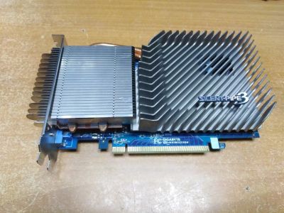 Лот: 24988860. Фото: 1. Видеокарта PCI-E 256 MB GeForce... Видеокарты