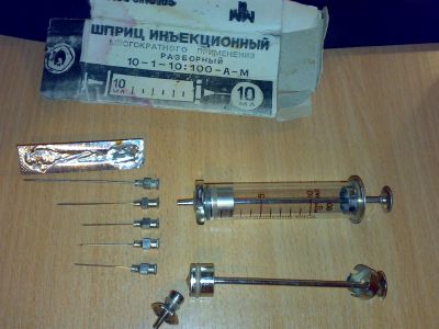 Лот: 3574704. Фото: 1. Многоразовый стеклянный шприц. Антисептики, защитные средства, медицинские маски