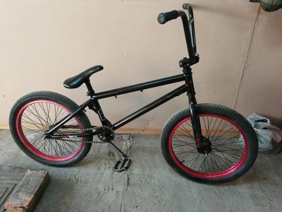 Лот: 10451375. Фото: 1. BMX велосипед стальная рама, 20... Велосипеды