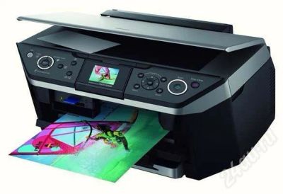 Лот: 370719. Фото: 1. Новый МФУ Epson STYLUS RX690... МФУ и копировальные аппараты