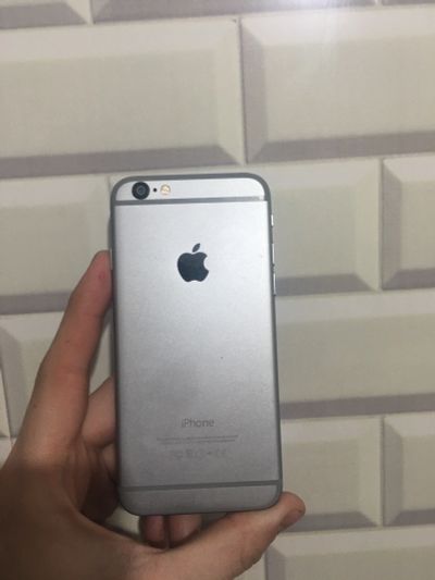 Лот: 18747315. Фото: 1. Iphone 6s 64gb. Смартфоны