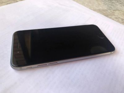 Лот: 14155608. Фото: 1. Iphone 6 32 гига (черный). Смартфоны