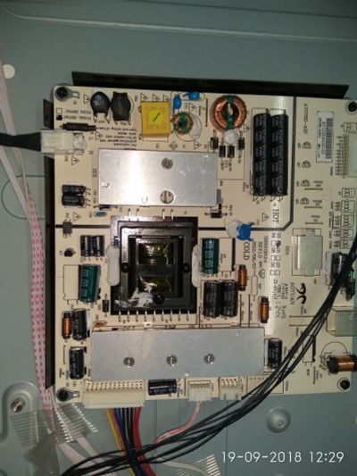 Лот: 12515765. Фото: 1. psu AY078D-4SF Polar 81LTV7105. Запчасти для телевизоров, видеотехники, аудиотехники
