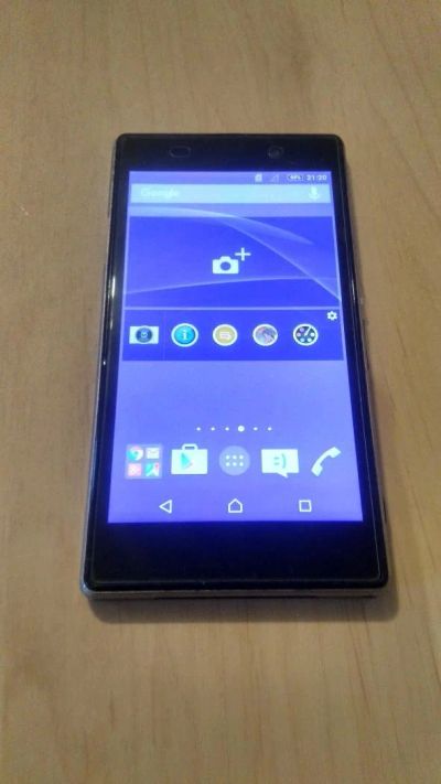 Лот: 9780532. Фото: 1. Sony Xperia Z1. Смартфоны