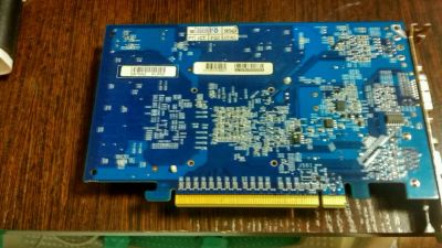 Лот: 12725396. Фото: 1. Nvidia geforce 6200. Видеокарты