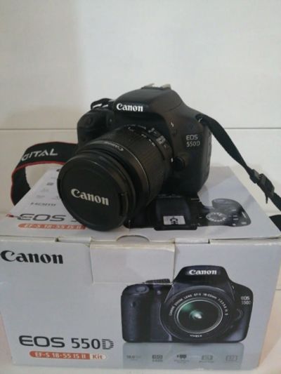 Лот: 16628576. Фото: 1. Фотокамера. Фотоаппарат Canon... Цифровые зеркальные