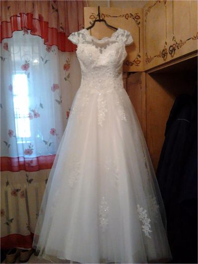 Лот: 8380497. Фото: 1. Свадебное платье. Свадебные платья