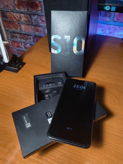 Лот: 17676771. Фото: 1. Samsung Galaxy S10e (128gb/6gb... Смартфоны