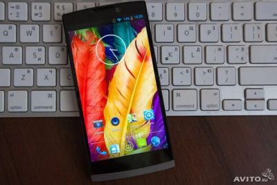 Лот: 4203238. Фото: 1. Highscreen Boost 2 Держит неделю... Смартфоны