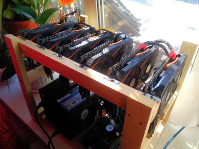 Лот: 11241257. Фото: 1. Майнинг ферма gigabyte gtx 1060... Майнинг фермы, товары для майнинга