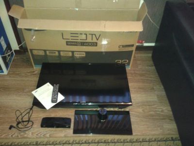 Лот: 4315777. Фото: 1. Samsung LED TV Series 4 (4003... Телевизоры