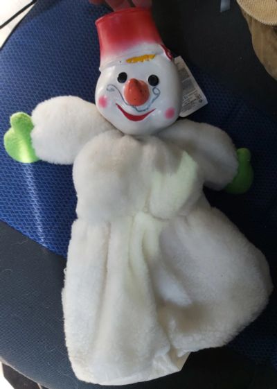Лот: 19018509. Фото: 1. Снеговик игрушка из под НГ подарка. Гирлянды, шарики, новогодние аксессуары
