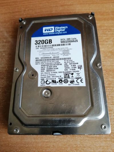 Лот: 19952860. Фото: 1. жесткий диск. Жёсткие диски (HDD)