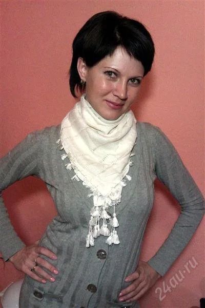 Лот: 2208881. Фото: 1. шарф для модниц 300р. Другое (женская одежда)