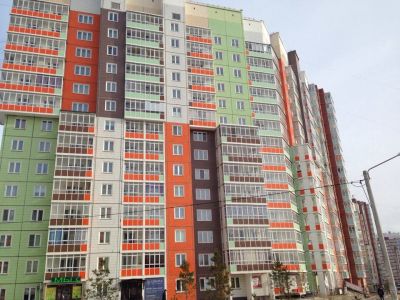 Лот: 8437874. Фото: 1. Продам 2х комнатную квартиру... Квартиры, студии