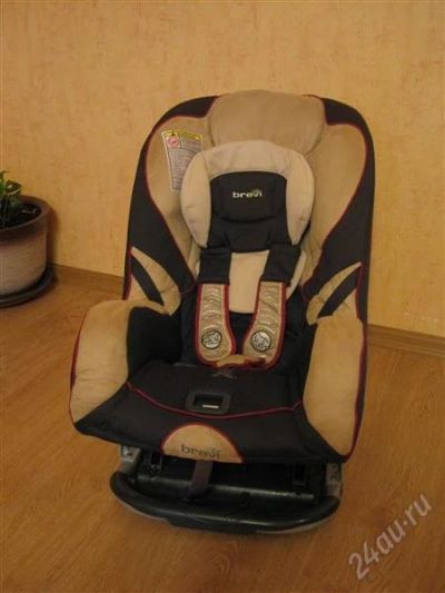 Лот: 942104. Фото: 1. Автокресло "Brevi". Детские автокресла